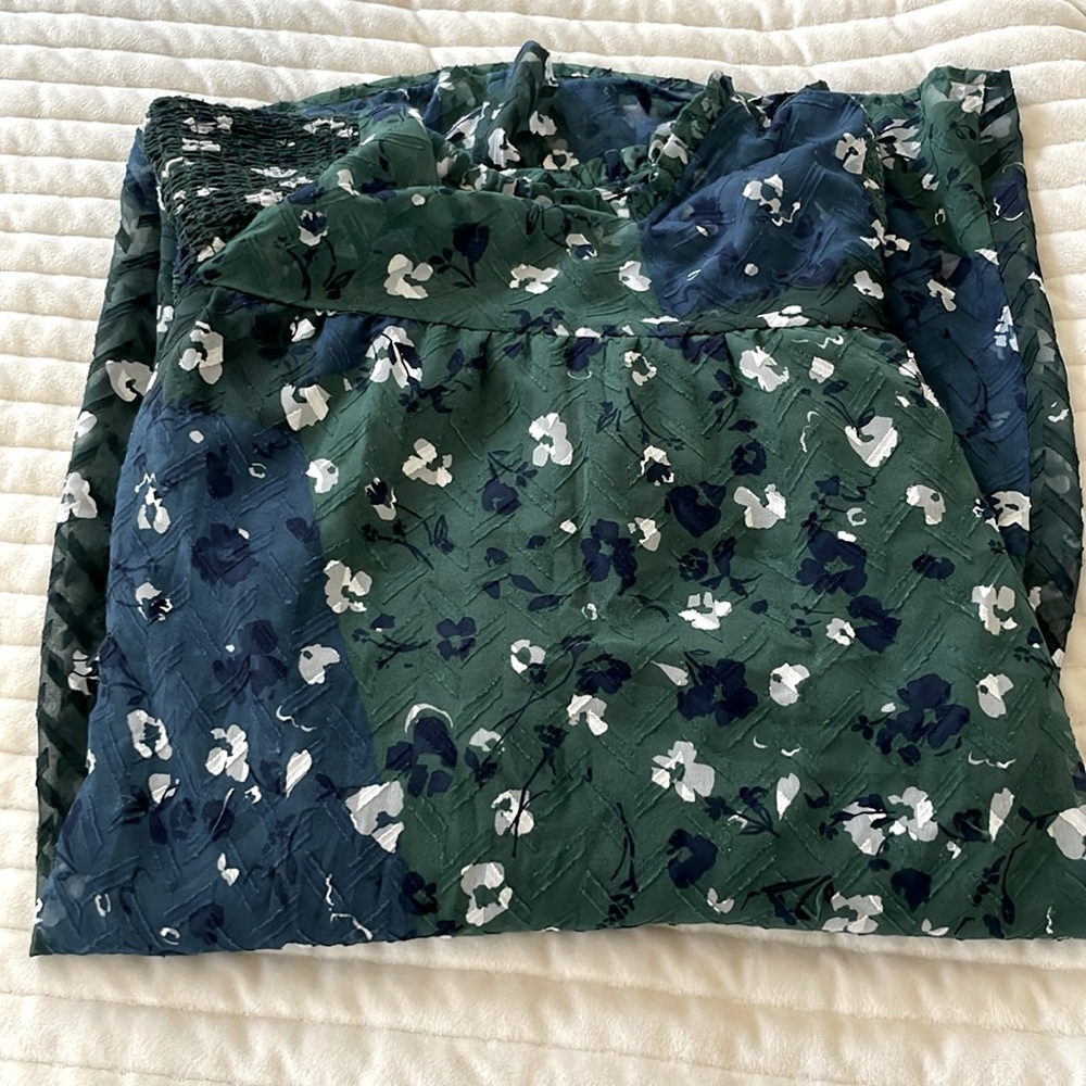 Susina NWOT Dress